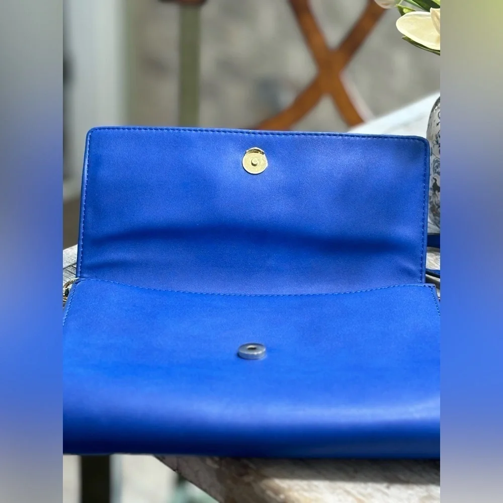 Gianni Bini Cobalt Blue Clutch. Purse | Handbag | Timeless | Vibrant | Trendy.
